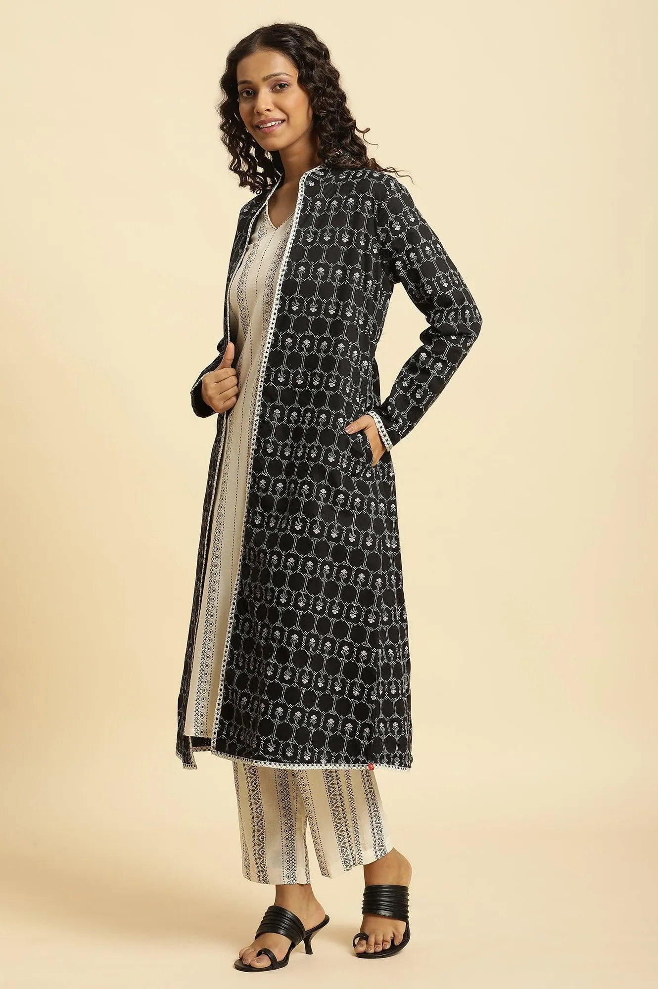 Black Reversible Front Open Jacket In White Print