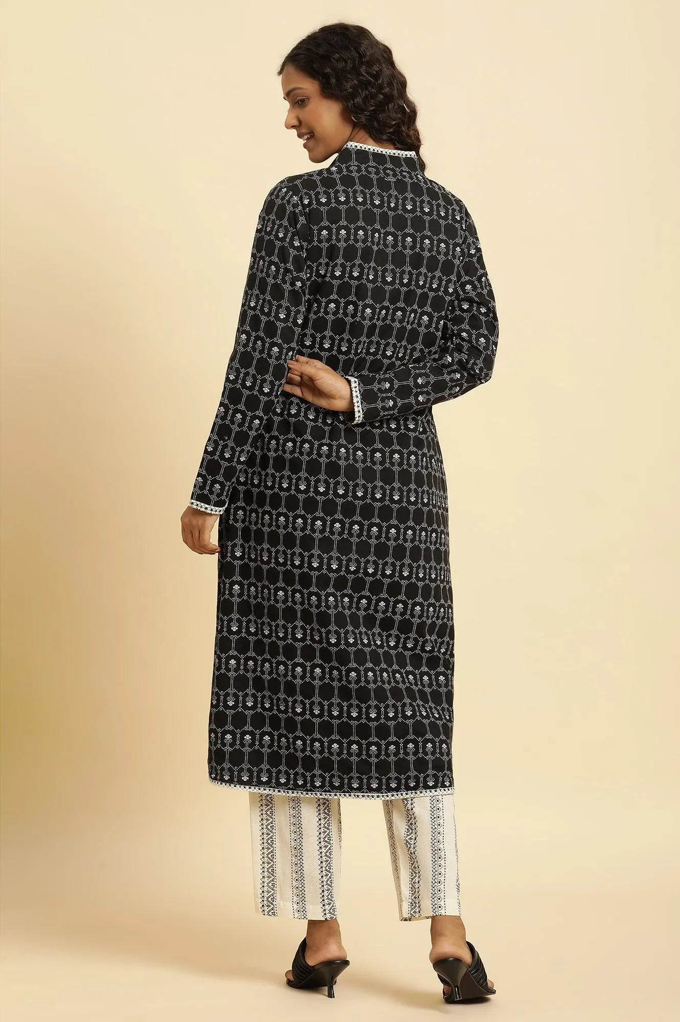 Black Reversible Front Open Jacket In White Print