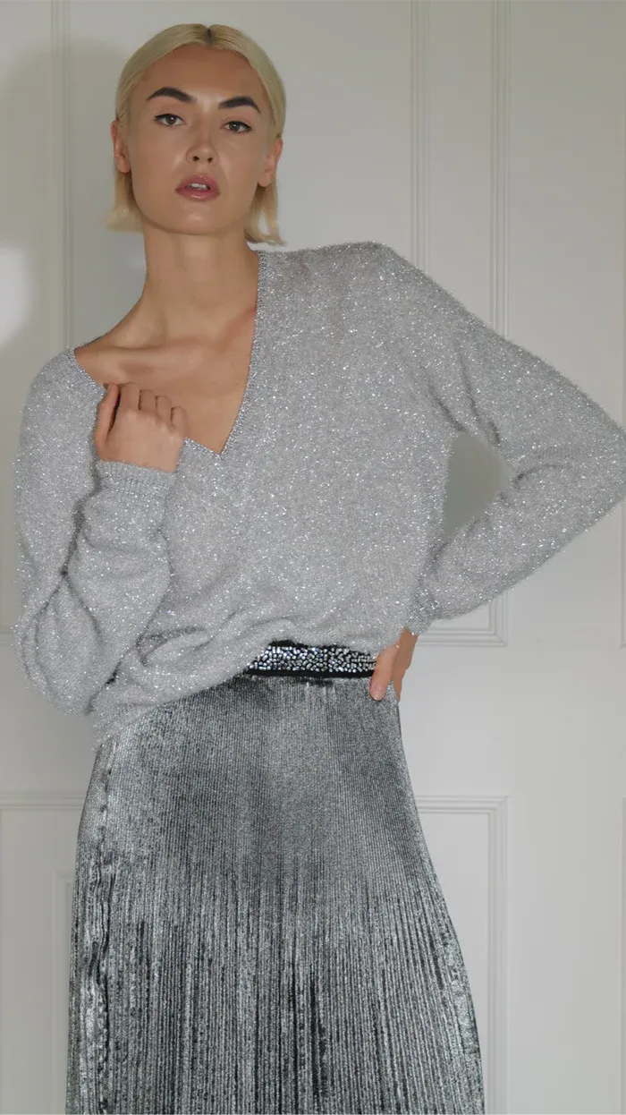 CELESTIAL KNIT V-NECK SWEATER