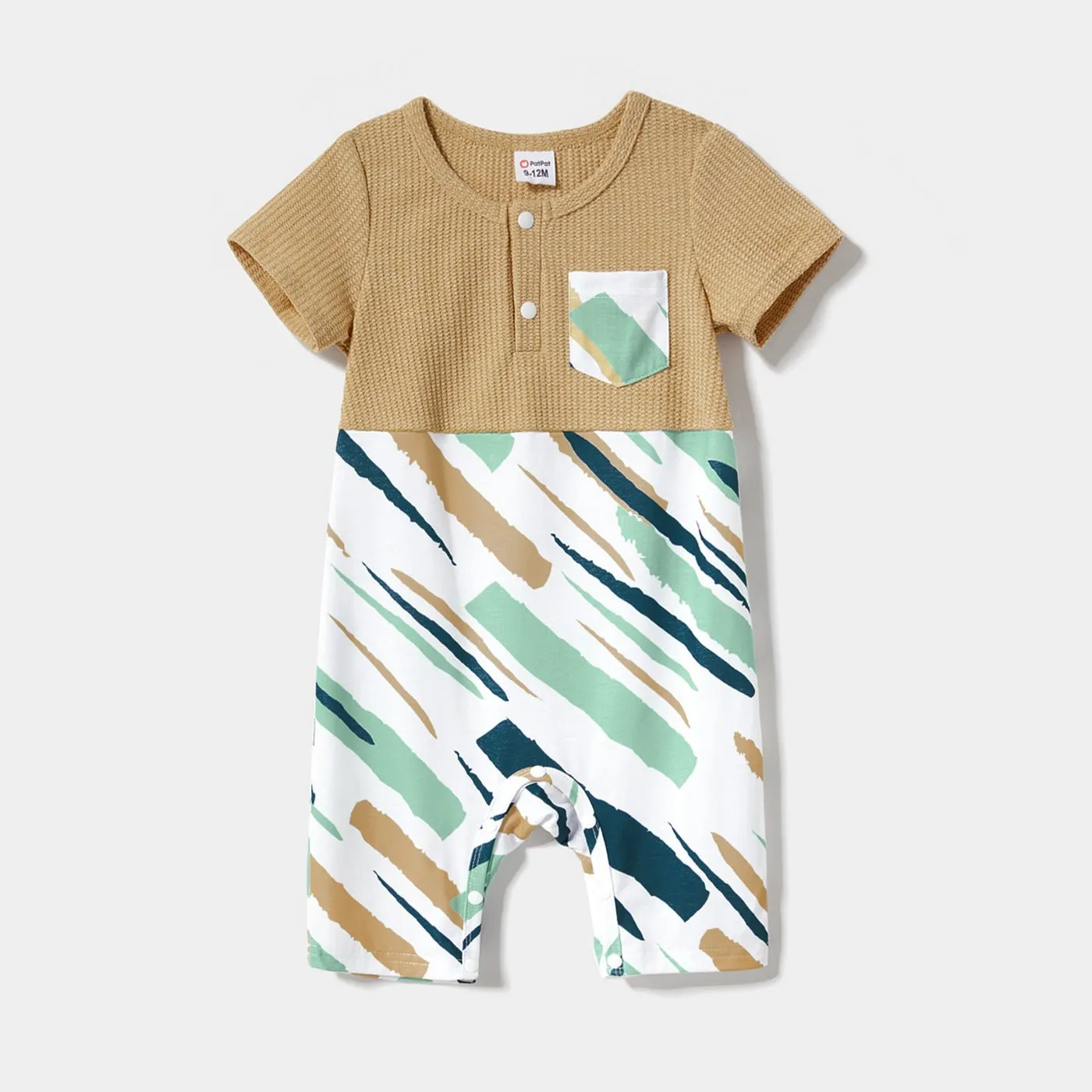 Family Matching Allover Geo Print Sleeveless Belted Dresses and Short-sleeve T-shirts Sets