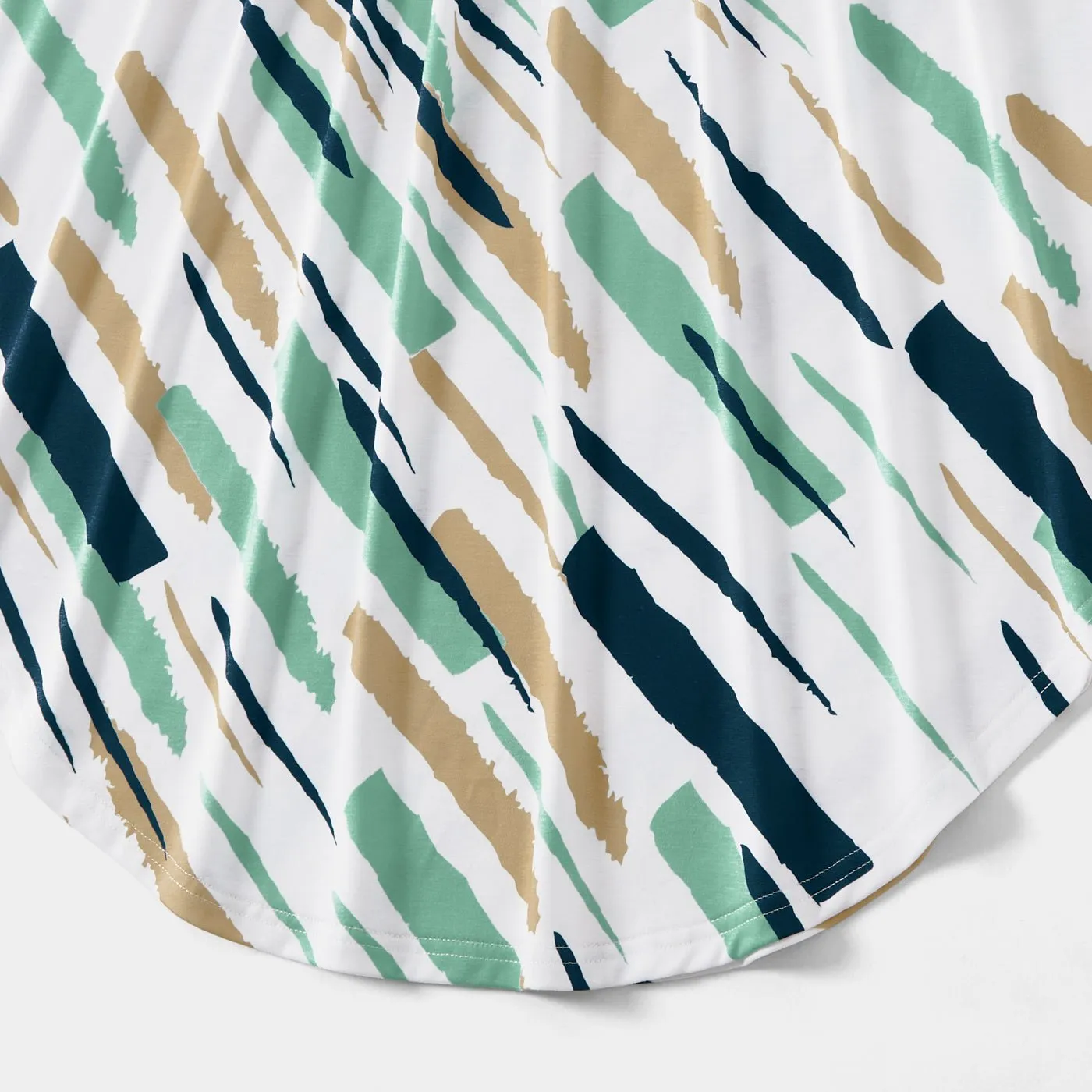 Family Matching Allover Geo Print Sleeveless Belted Dresses and Short-sleeve T-shirts Sets