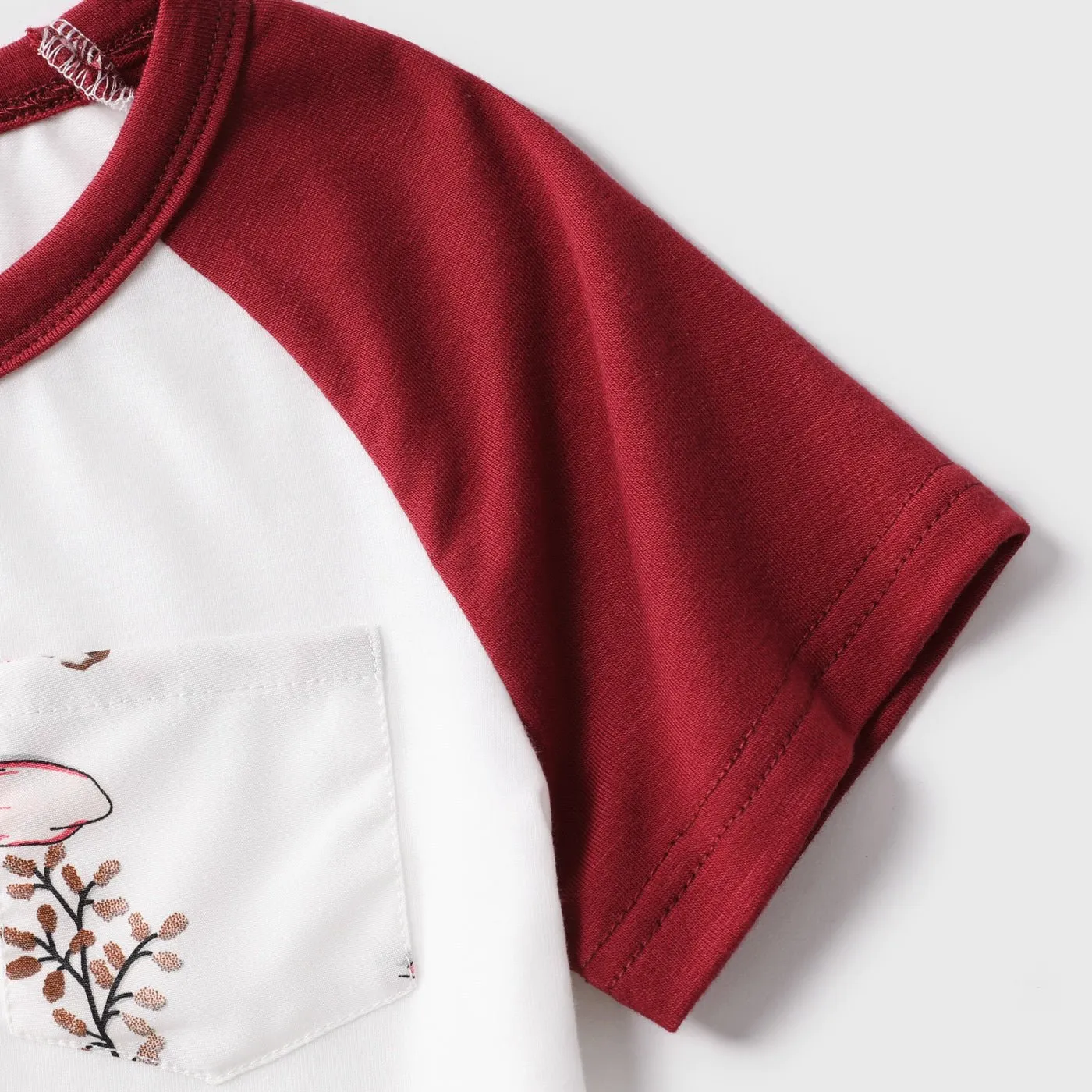 Family Matching Solid V Neck Button Up Spaghetti Strap Splicing Floral Print Dresses and Short-sleeve T-shirts Sets
