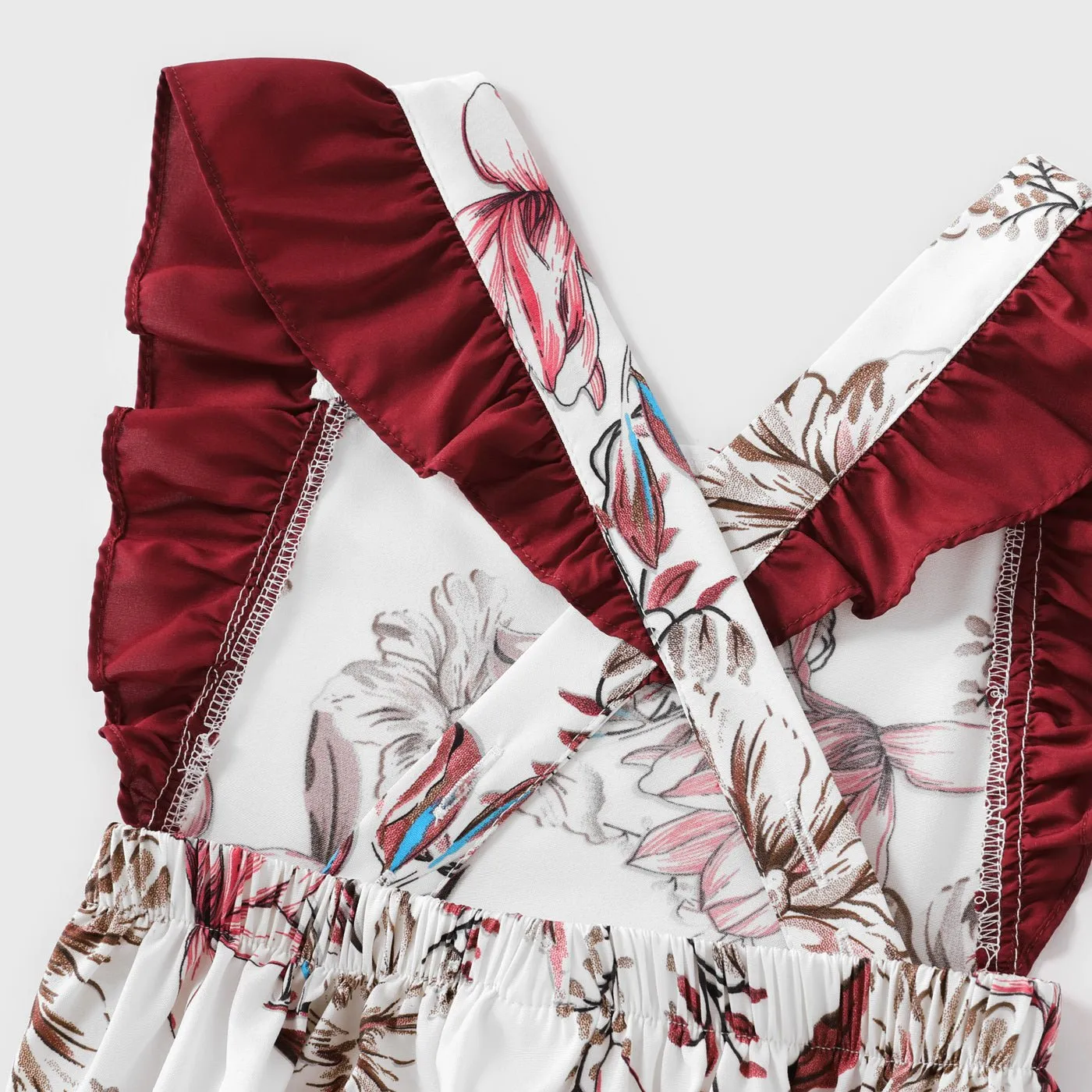 Family Matching Solid V Neck Button Up Spaghetti Strap Splicing Floral Print Dresses and Short-sleeve T-shirts Sets