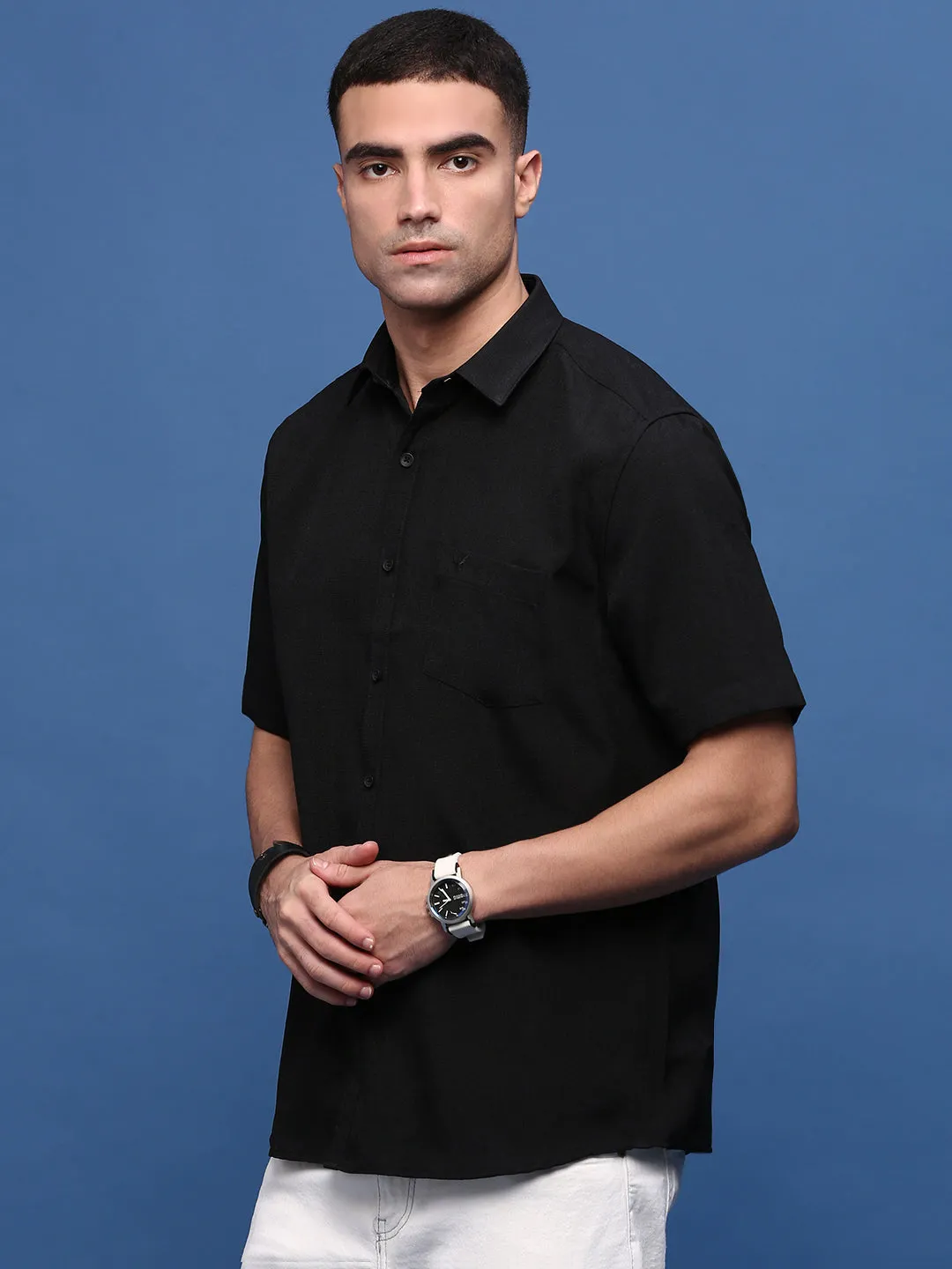 Men Black Solid Slim Fit Casual Cotton Shirt
