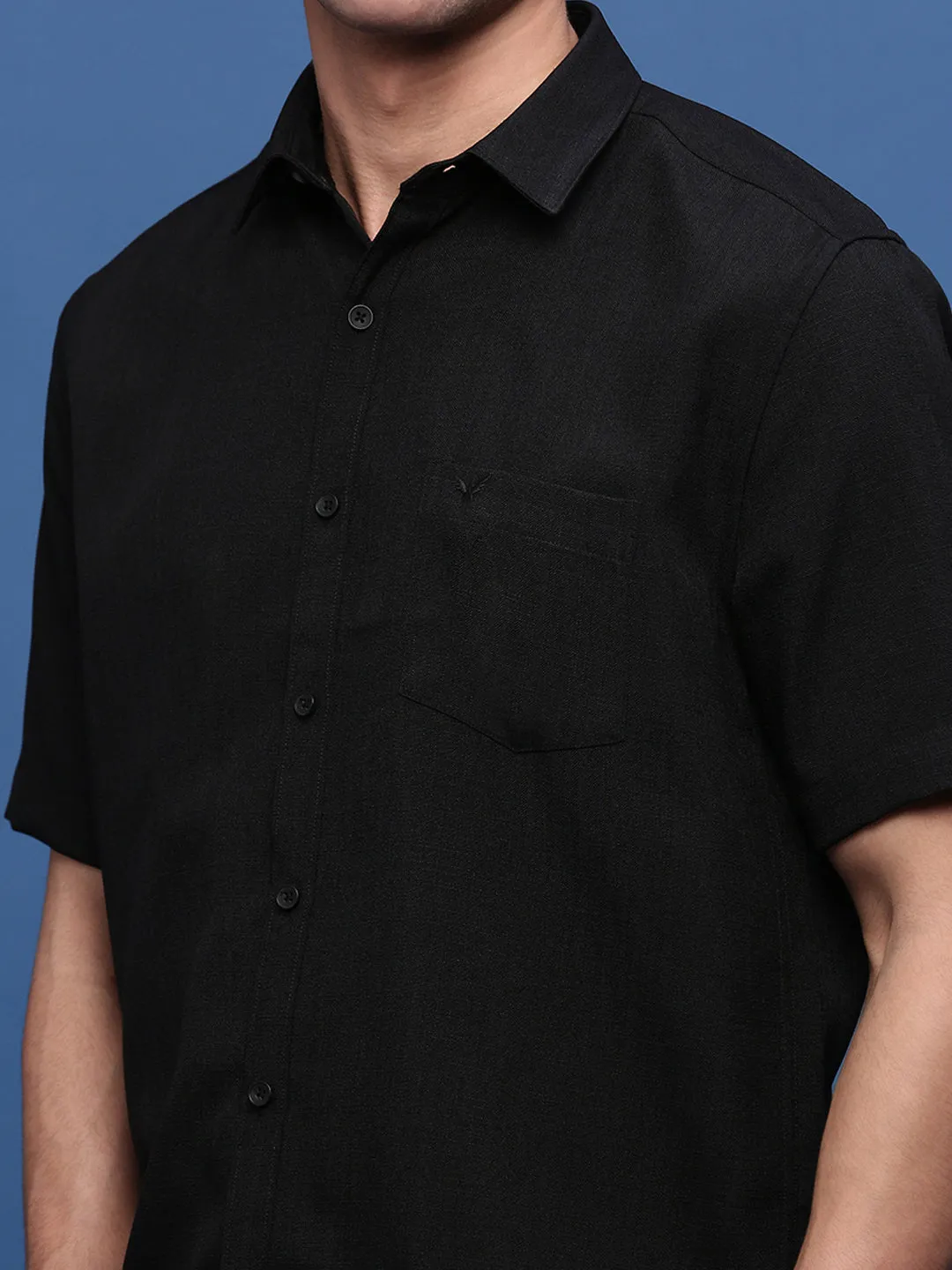 Men Black Solid Slim Fit Casual Cotton Shirt